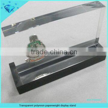 Transparent polyresin acrylic medals holder