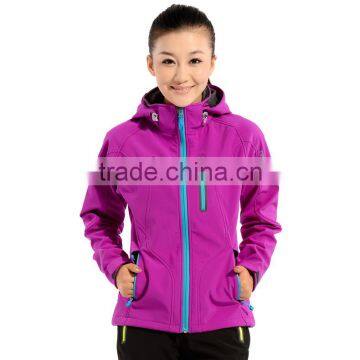 Customized Design High Quality Waterproof Woman Softshell Jackets photo-4