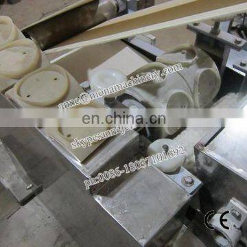 Quality Assured Automatic Dumpling Skin Making Machine for Making Samosa Skin/ photo-3