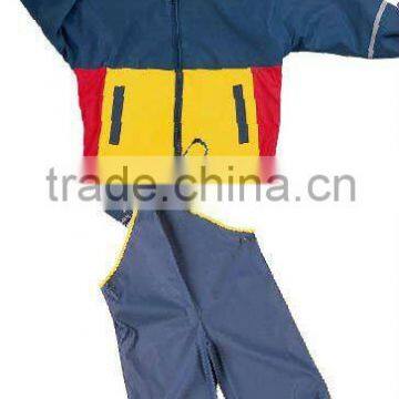 nice kid's pu raincoat