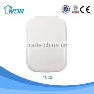 Hygienic Clean Bathroom Shower Decorated Elongated White Duroplast Toilet Lid Cover photo-4