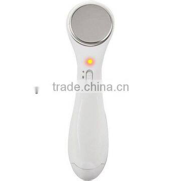 Facial vibration lontophoresis instrument for face cleaning