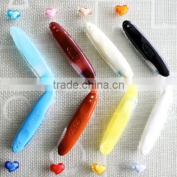 Colorful disposable foldable travel toothbrush