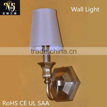 Hot Sale 2016 House Design Wholesale Wall Lamp Factory in Zhongshan Wall Light Factory
