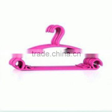 Hot shelling plastic hanger