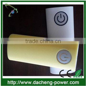 Hotly selling universal new power bank 5200mah with big face