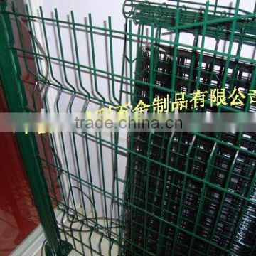 Square post welded mesh fencing