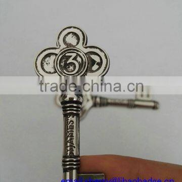 Metal Antique Key Shaped Key Chain,metal Key Tag photo-3