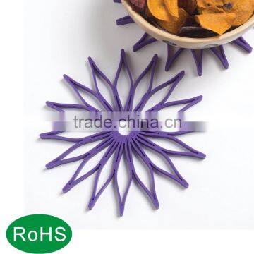 Multi-use Flower-shaped Trivet Table Decoration Table Pad