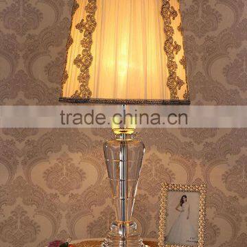 Luxury European style crystal table lamp with white color lace lampshade