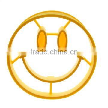 Circle Silicone Mold Smile Face Pancake Pan Creative Shaped Egg Rings Omelette Mold
