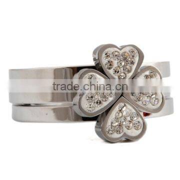 Silver color titantium steel clover design women rings white crystal heart clover womens fringe rings for her gifts