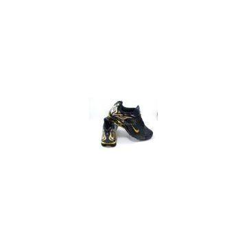 Popular Basketball Shoes Retro Filament Leather Upper Shox Torch 2 Lover’s Shoes R4 Gold Black Shoes