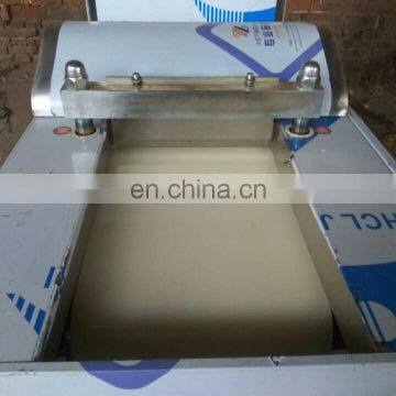 China best selling fresh chicken bone cutting machine  made in RB brand