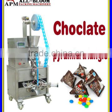 Automatic chocolate/beans/nuts/candy/puffed food pyramid/triangle bag packing machine