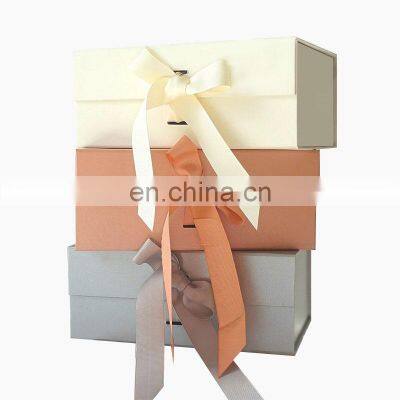 High quality luxury sturdy magnetic folding sturdy bridesmaid proposal gift boxes with ribbon