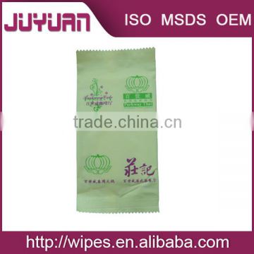 Customized hand wet wipe / single pack hand wet towel for free promotion for restaurant or hotel private logo