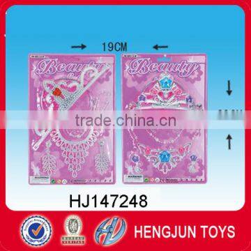 hot sale high quality kids plastic toy girl ornaments