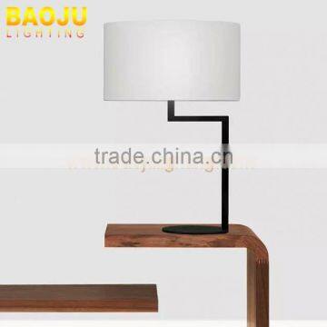 Fabric shade modern bedside lamp Baoju lighting