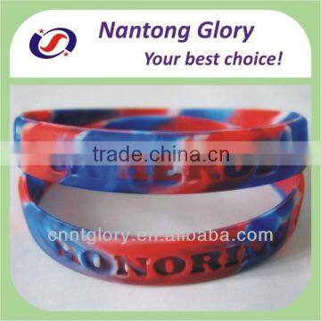 Hot sell newest custom couple silicone bracelet