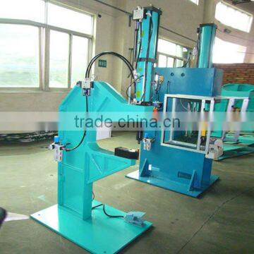 EEC08 hot riveting machine