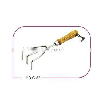 on sale made-in-China gardening tools manual farming cultivator mini tractor