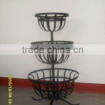 Wrought Iron 3-tire Flower Planter