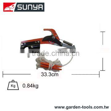 Professional Long Reach Handle Garden Tree Pruner Cutting Tools photo-3