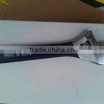 150mmHigh quality Black finish PVC handle Adjustable wrench/spanner