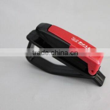 2014 promotional car mini glasses clip and holder made in China