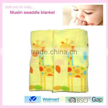 2016 hot sale breathable 100% cotton baby muslin swaddle blanket