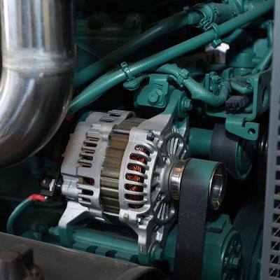 Diesel Screw Air Compressor 13bar 14bar 16bar Yuchai Cummins Engine Screw Compressor Available photo-2