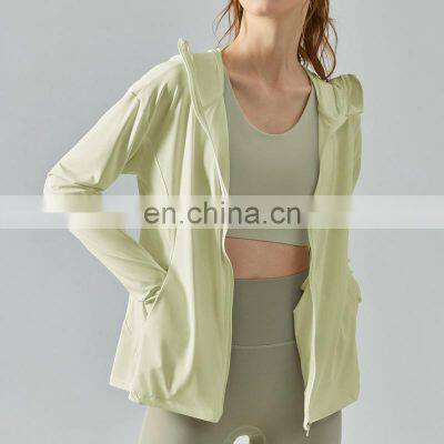 Custom Logo Gym Fitness Outdoor Wear Thumb Hole Anti-UV Hoodie Jacket Quick Dry Loose Full Zip UPF 50+ Sports Clothes For Women