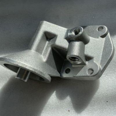 China Supplier Perkins Engine Parts Oil Filter Head 3773A071 for Perkins 1103/1104 Series Engine photo-2