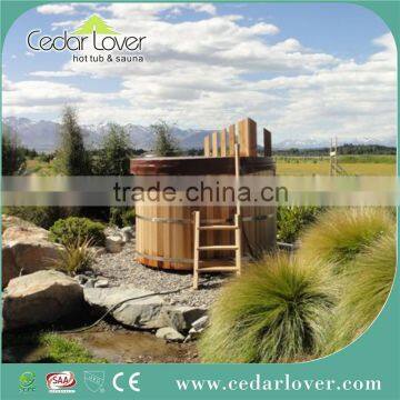 China outdoor spa hot tub cedar barrel