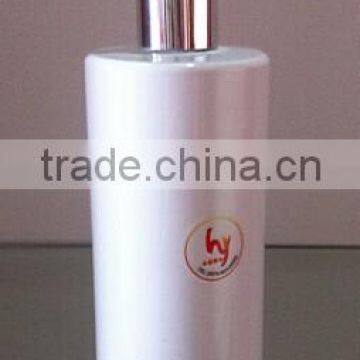 empty PET plastic cosmetic packaging bottle shampoo bottle