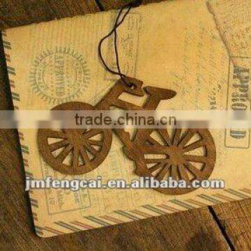 Wood Pendant (Wooden craft in laser-cutting & engraving)