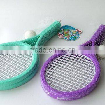 TENNIS RACKET