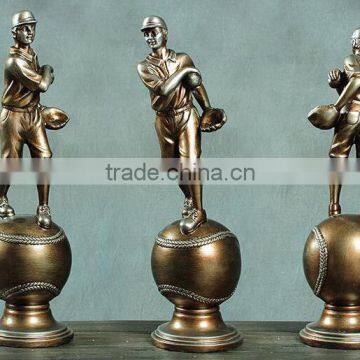 polyresin baseball player