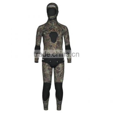 2014 fashion and top design customize camo wetsuit