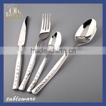 SH - Soup Spoon Knife Fork