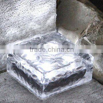Low Price Outdoor LED Solar Ice Brick Lighting photo-2