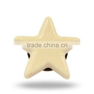 Ceramic Star Cream Floral Knob