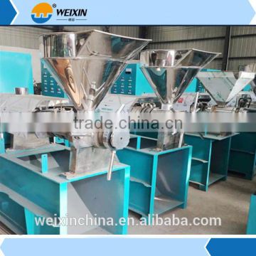 small oil press machine with good production capacity