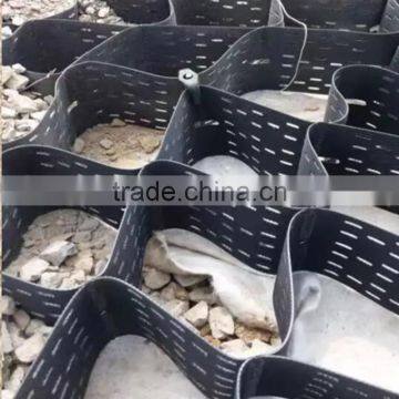 3D Plastic Cellular Confinement System Geocell photo-3