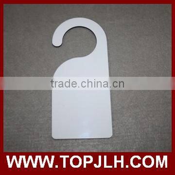 Promotional advertising MDF door tag cheap door hangers