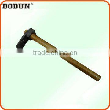 H4001 Adz with wooden handle