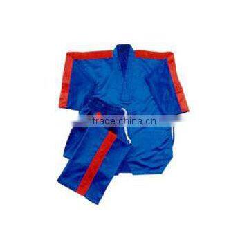 Taekwondo uniform in satin in medium weight satin with 5-cm stripes only. 6-cm elastic waist pant.
