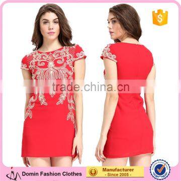 2017 Embroidered Red Cloth Woman Model Midi Dress