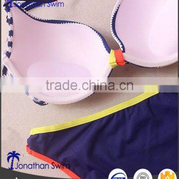 Sexy Popular Stripe Print Bandeau Top and Color Block Bottom Swimsuits. photo-6